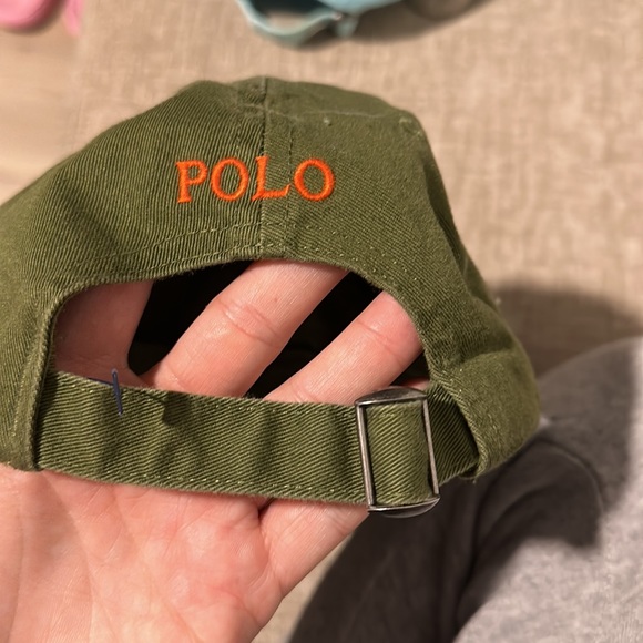 Polo hate baby blue and green 15 each or 25 for both - Picture 2 of 2